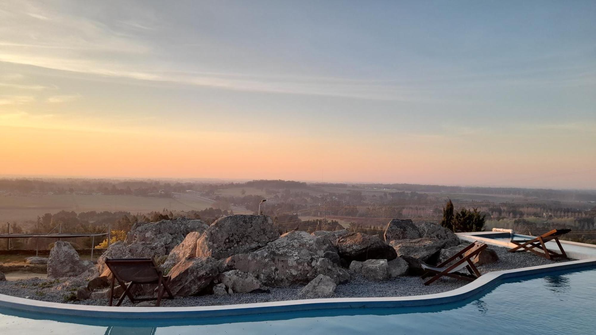 Elegance Hotel Tandil Buitenkant foto