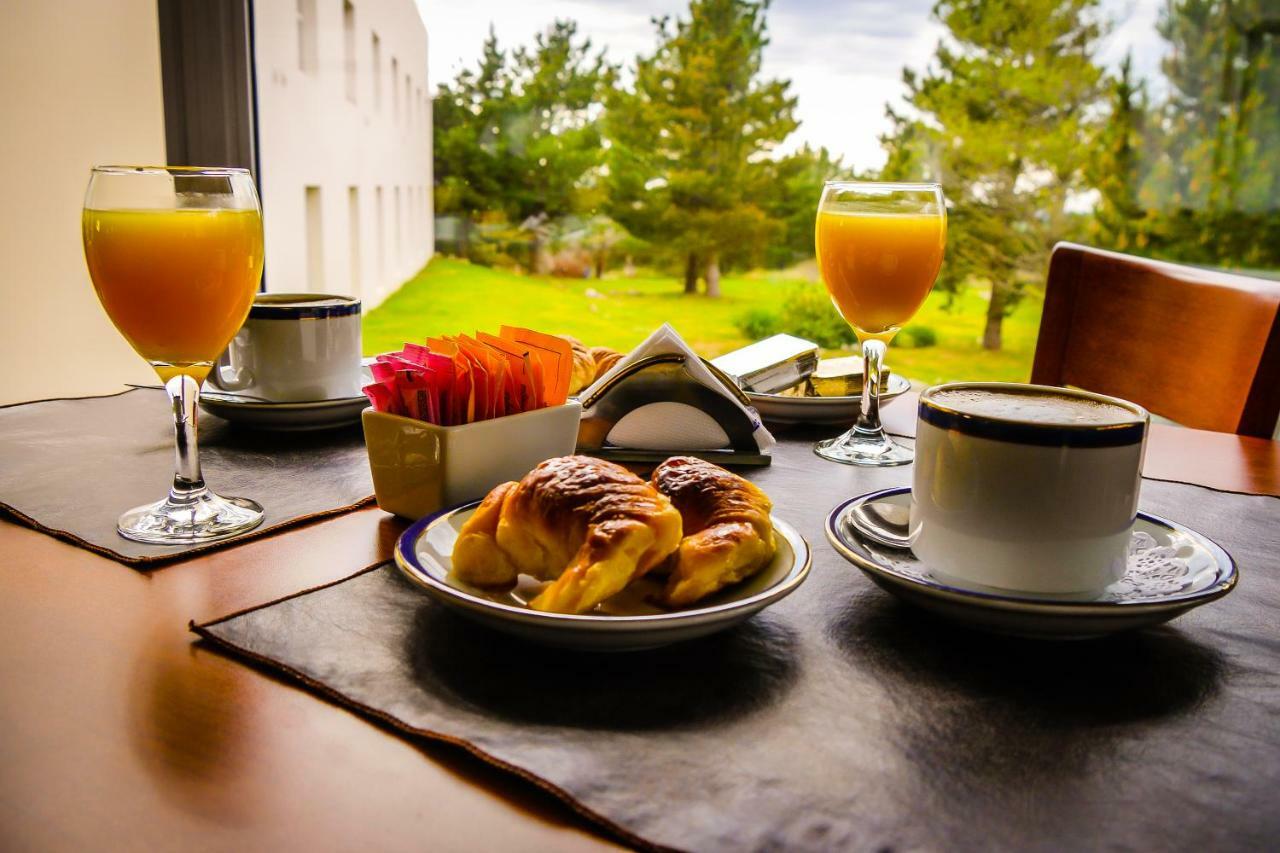 Elegance Hotel Tandil Buitenkant foto