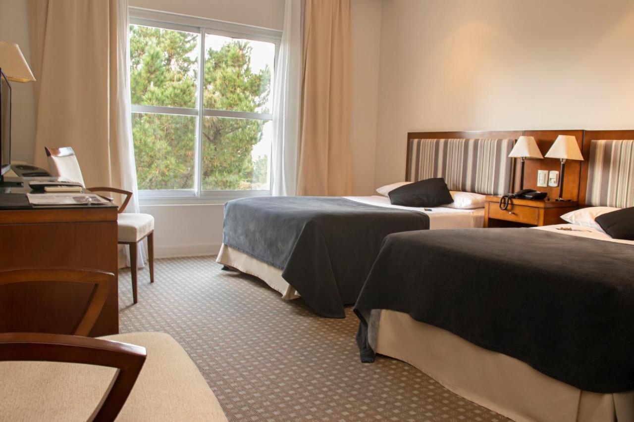 Elegance Hotel Tandil Buitenkant foto